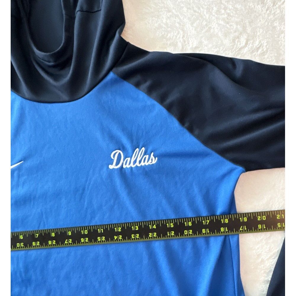 Nike SMU Dri-Fit Academy Pro Womens M Training Hoodie Pullover Top Shirt DH9248 - Picture 3 of 11